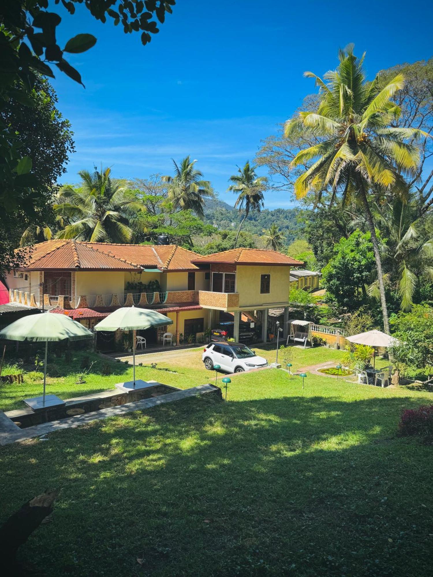 Mahaweli View Bungalow Kandy Luaran gambar