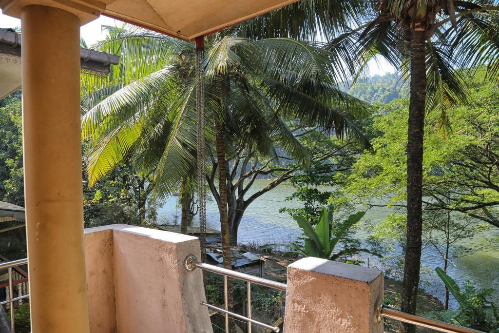 Mahaweli View Bungalow Kandy Luaran gambar